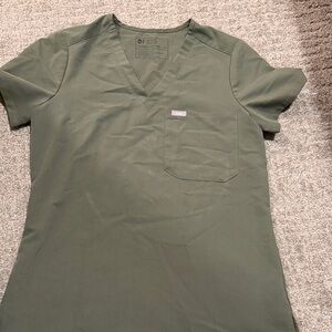 FIGS Classic Green V-Neck Scrub Top
